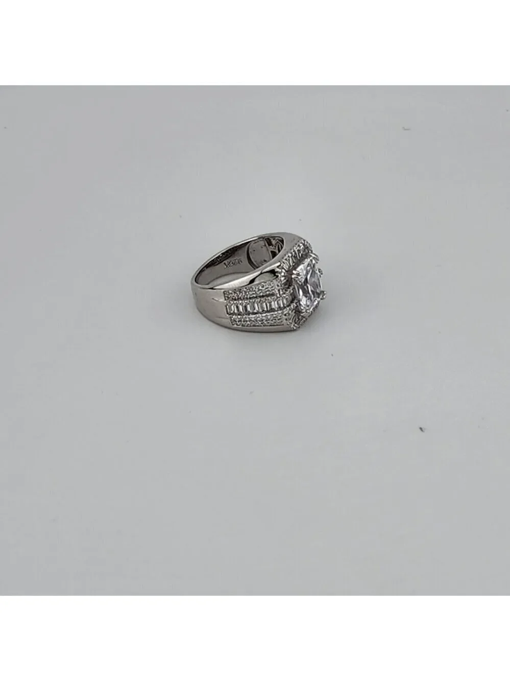 Brand New Sterling Silver 925 Rectangle Gemstone Cz Ring
